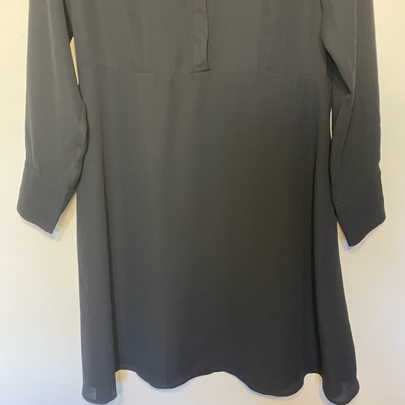 43-NWT H & M Black Long Sleeve Dress Button Up with Frills Size Medium - Picture 6 of 12